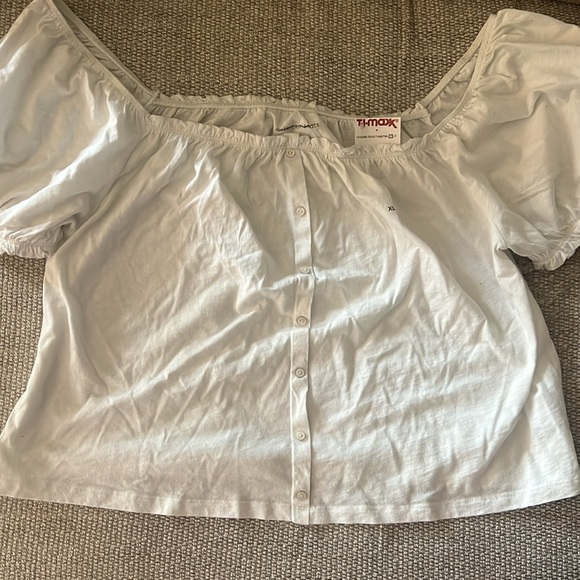 BUNDLE NWT 2 American Eagle Short Sleeve Tops Women’s XL - Picture 2 of 8